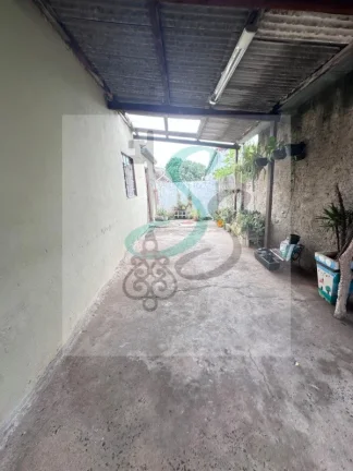 Imagem Oportunidade única! Casa à venda em Campinas-SP, Jardim Santa Lúcia: 3 quartos, 1 sala, 1 banheiro, 4 vagas de garagem.