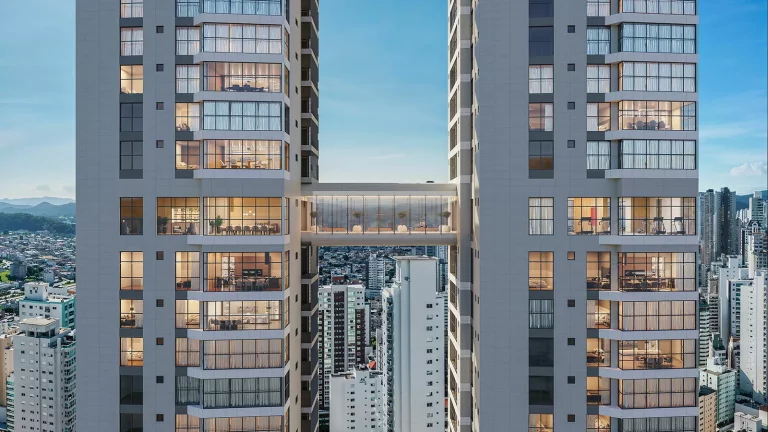 Imagem Apartamento com 4 dormitórios à venda sendo 4 suítes, 197.1 m² - Centro - Bal. Camboriú/SC