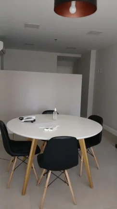 Imagem Sala Comercial para Locação em Rio de Janeiro, Barra da Tijuca, 1 banheiro, 1 vaga