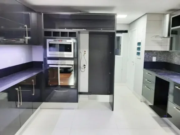 Imagem Apartamento Garden 190M², 3Q, 3 Suítes, 5 Banheiros, 2 Vagas, Varanda Gourmet, Churrasqueira, Piscina, Salão de Festas e Jogos, Sauna, Playground.