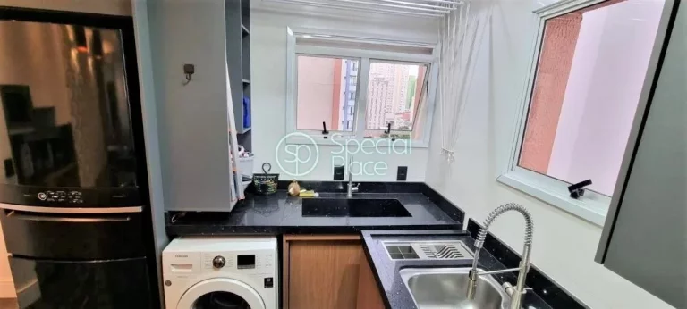 Imagem Lindo Apartamento tipo duplex mobiliado com 73m² em local nobre de Pinheiros. Sala para dois ambien...