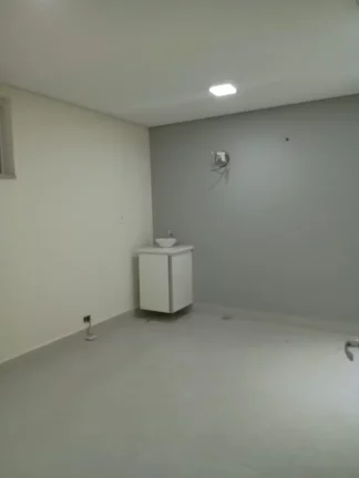 Imagem Casa comercial pronta para clínica de saúde. Ao lado da Avenida Portugal!!!