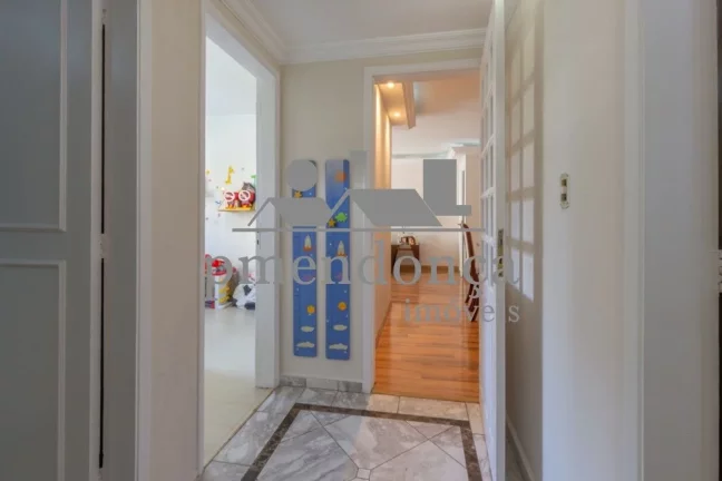 Imagem Apartamento a venda na Pompeia com 3 quartos( 1 sui­te ) e 2 vagas, 109m²