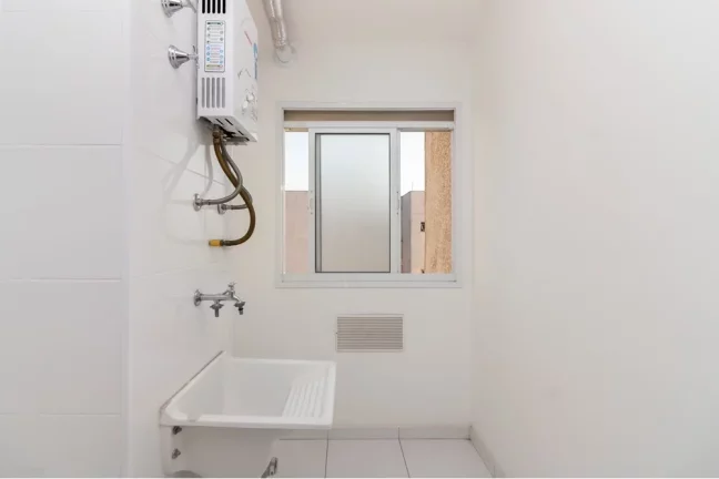 Imagem Apartamento, andar alto, sacada e vaga.