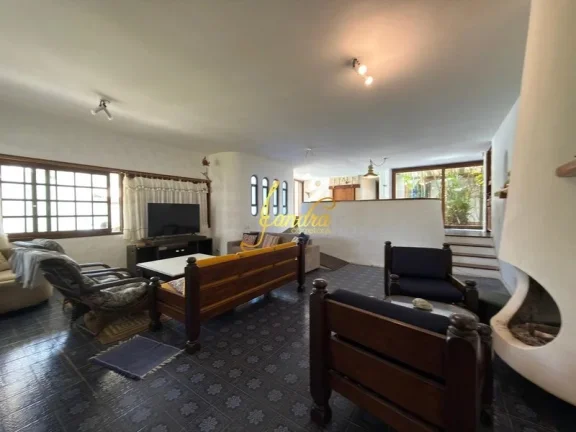 Imagem Casa Atlântida divisa Capão com 05 dormitórios com piscina