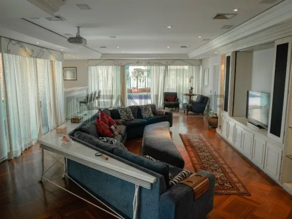 Imagem Vendo linda cobertura duplex localizada em ponto estratégico dos jardins, em prédio com tijolo a vista!!! Com 7 garagens, depósito no subsolo do edif