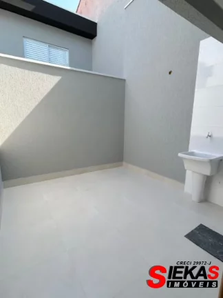 Imagem Aluguel de Casa Espaçosa na Vila Alpina, São Paulo-SP: 3 quartos, 1 suíte, 1 sala, 3 banheiros, 2 vagas, 96m²!