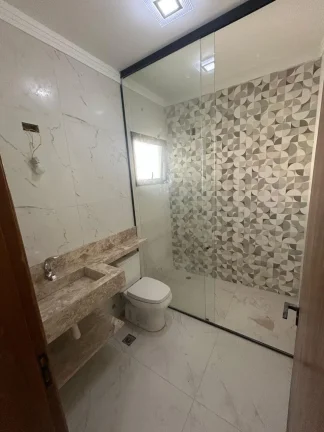 Imagem Imóvel de luxo no Jardim Astro em Sorocaba-SP: Casa em condomínio com 4 quartos, 1 suite, 2 salas, 4 banheiros e 4 vagas.