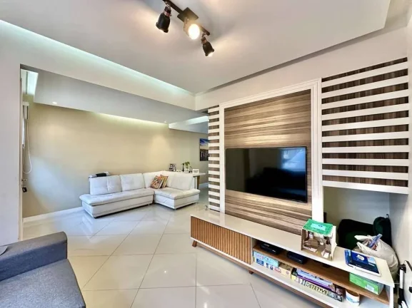 Imagem Cond. Village Wimblendon - 3 dorms / 1 ste, quintal privativo!
