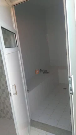 Imagem Lindo Sobrado em Joanópolis - Condomínio na Beira da Represa