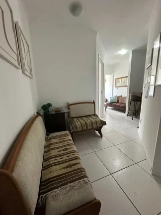 Imagem Apartamento mobiliado de 1 dormitório e 1 vaga de garagem no Centro Balneário Camboriú