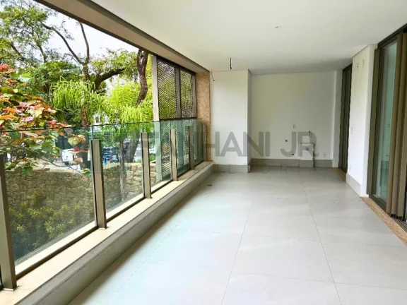 Imagem Imperdível: Apartamento de Alto Padrão com 3 Suítes no Jardim América, São Paulo - 239m², 3 Vagas. Venha Conferir!