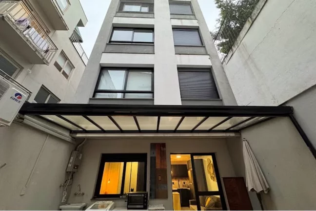 Imagem Apartamento à venda em Porto Alegre, Menino Deus, com 1 quarto, 61,48m2