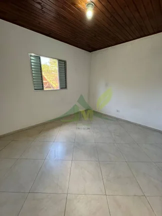 Imagem Chácara com Excelente Localização - Divisa entre Mairiporã e Atibaia