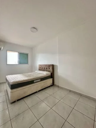 Imagem Apartamento à Venda em Guilhermina, Praia Grande - SP