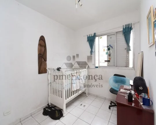 Imagem Apartamento em andar alto, com living para 02 ambientes, 03 dormitórios sendo 01 suíte, banheiro s...