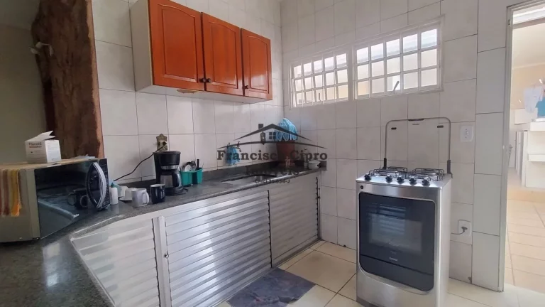 Imagem Casa à venda no bairro Cohab - Parque Residencial Anna Guilhermina Rois Alves - Guaratinguetá/SP