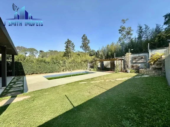 Imagem Cond. Vintage Granja Viana - Moderna, 4 suítes (1 no térreo), piscina!