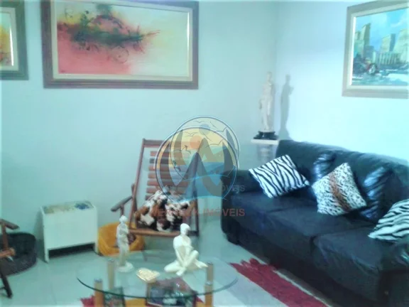 Imagem Imóvel à venda em Taubaté-SP, no bairro Independência: 3 quartos, 1 suíte, 1 sala, 3 banheiros, 3 vagas, 210m²!