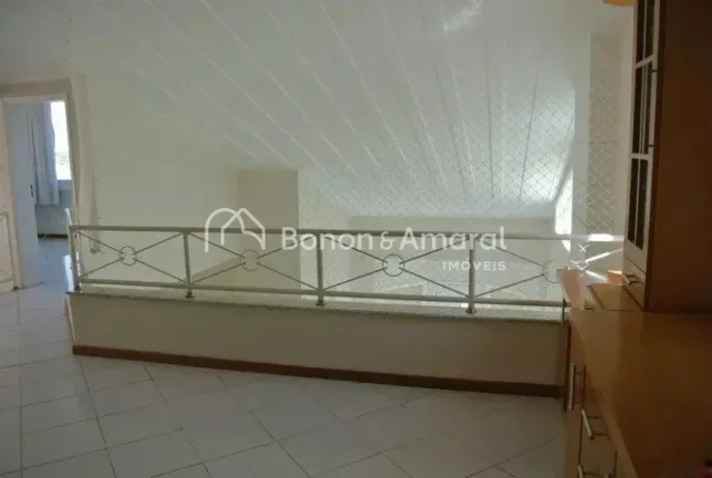 Imagem Casa para locação - Conforto e Espaço em Condomínio

Com 740 m² de terreno e 450 m² de constru...