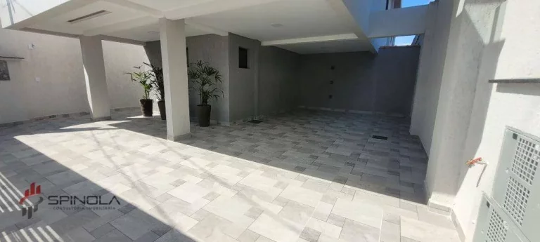 Imagem Sobrado com 2 dormitórios à venda, 60 m² por R$ 405.000,00 - Maracanã - Praia Grande/SP