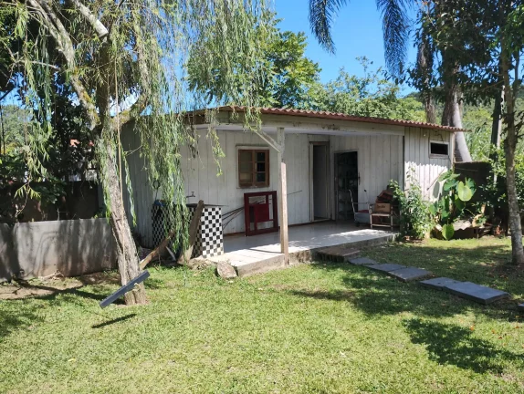 Imagem Sitio com casa e piscina no Braço em Camboriú