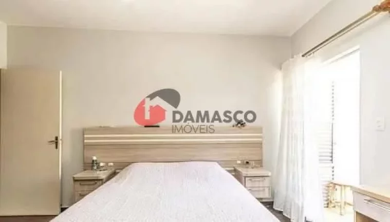 Imagem Sobrado à venda 3 Quartos, 1 Suite, 2 Vagas, Boa Vista, São Caetano do Sul - SP