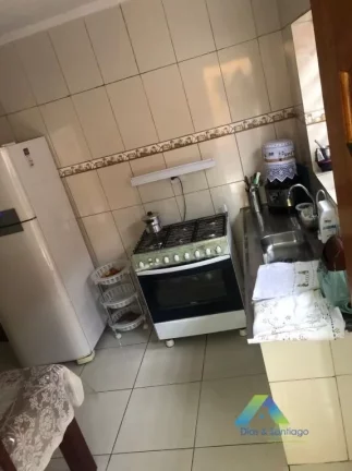 Imagem Sobrado com 3 dormitórios à venda, 100 m² por R$ 480.000,00 - Jardim Itacolomi - São Paulo/SP