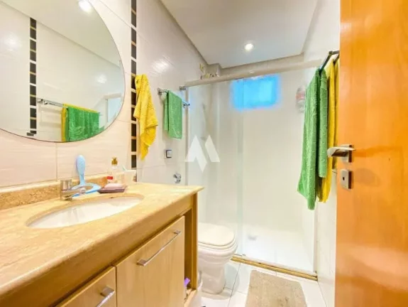 Imagem Casa com 3 quartos e 3 banheiros à Venda, 165 m² - Embaré/Santos