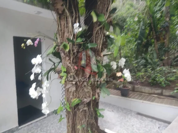 Imagem Casa Contemporânea Rio das Ostras à Venda