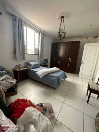 Imagem Casa à venda na Rua de Lagarto: 4 quartos, 3 suítes, área gourmet - Confira!