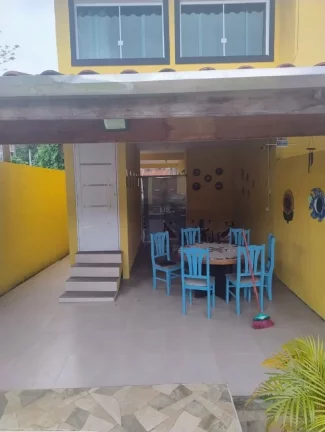 Imagem Sobrado com 4 dormitórios à venda, 220 m² por R$ 600.000,00 - Praia do Sapê - Ubatuba/SP
