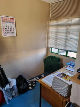 Imagem VENDO CASA COM 03 DORMITÓRIOS NO BAIRRO CAMPO GRANDE-CAMPININHA!
