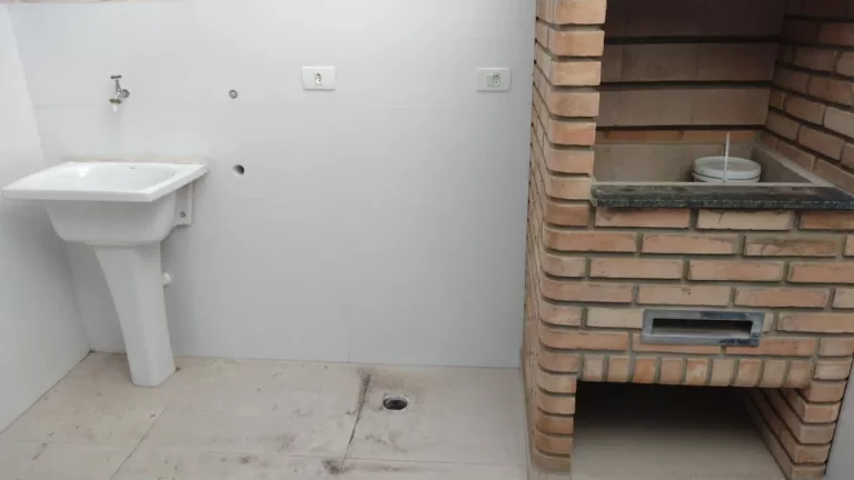 Imagem APARTAMENTO COM 50 METROS NO JD ANA MARIA PROXIMO AO CORREDOR DE TRÓLIBUS.