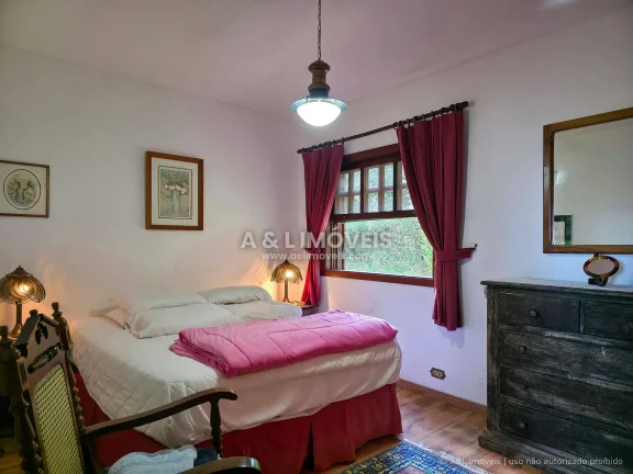 Imagem Casa Campos do Jordão - Vila Natal, arquitetura suíça, 4 dorms, lareira