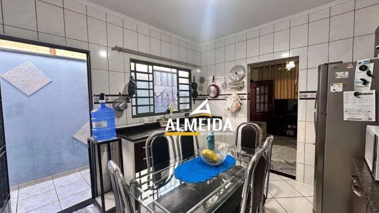 Imagem Casa com 3 dormitórios à venda por R$ 380.000,00 - Jardim Residencial das Palmeiras - Rio Claro/SP