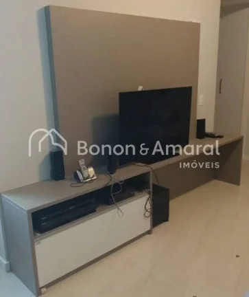 Imagem Apartamento de 57m² completo em armários planejados e com ar condicionado na sala e nos quartos. S...