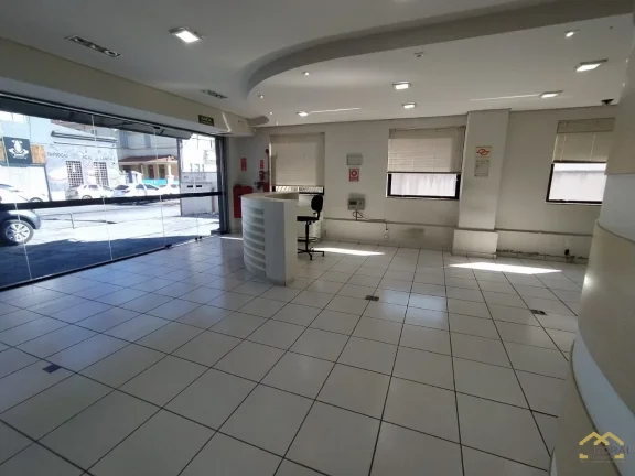 Imagem Salão Comercial com 300m² - Locação no Centro de Jundiaí