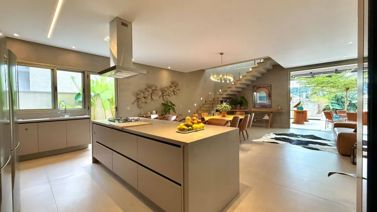 Imagem Casa com 4 suites à venda, 440 m² por R$ 9.000.000 - Alphaville - Santana de Parnaíba/SP
