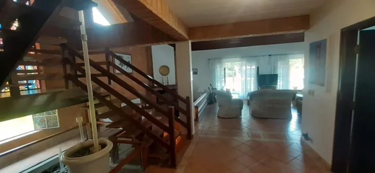 Imagem Casa de Luxo à Venda em Riviera de São Lourenço Módulo 30: 6 Dormitórios, 1 Suíte, 3 Salas, 8 Vagas de Garagem, 461,56 m² de Área