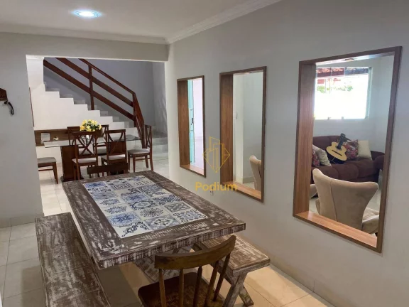 Imagem Casa com dois pavimentos em localização privilegiada no Portal do Sol - CA0071