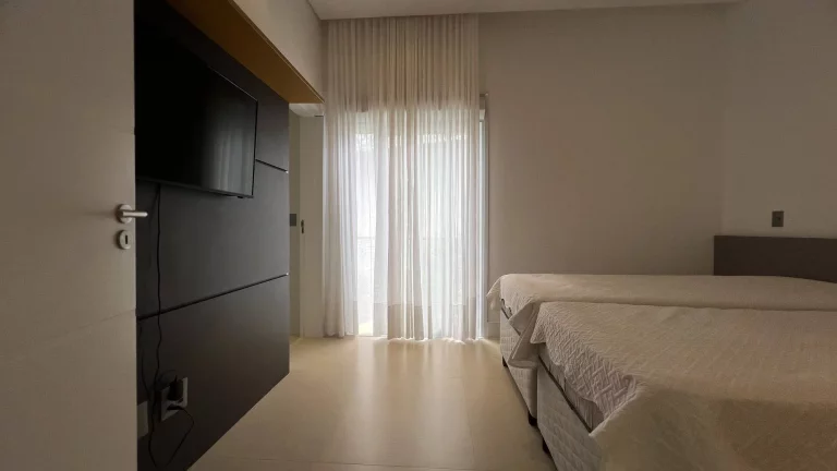 Imagem *Residência Exclusiva na Riviera de São Lourenço - Módulo 28*