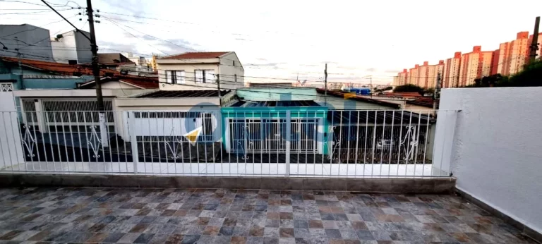 Imagem CASA TERREA COM 148,48 M², 3 DORMITÓRIOS,SALA DOIS AMBIENTE, 2 BANHEIROS,1 EDICULA COM 1 SUITE.