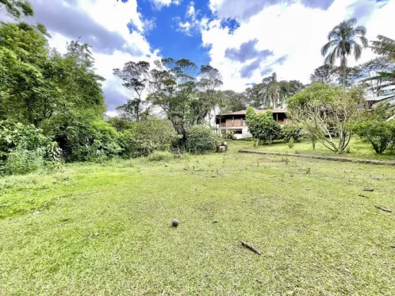 Imagem Miolo da Granja Viana - Esquina José Felix Oliveira c/ Cherubina Vianna