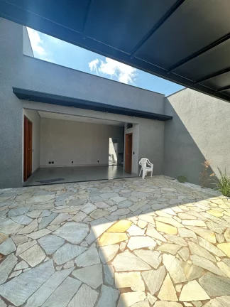 Imagem Casa de Luxo no Jardim Natal I, Piscina Aquecida, Suite com Closet Amplo, Iluminação e Paisagismo