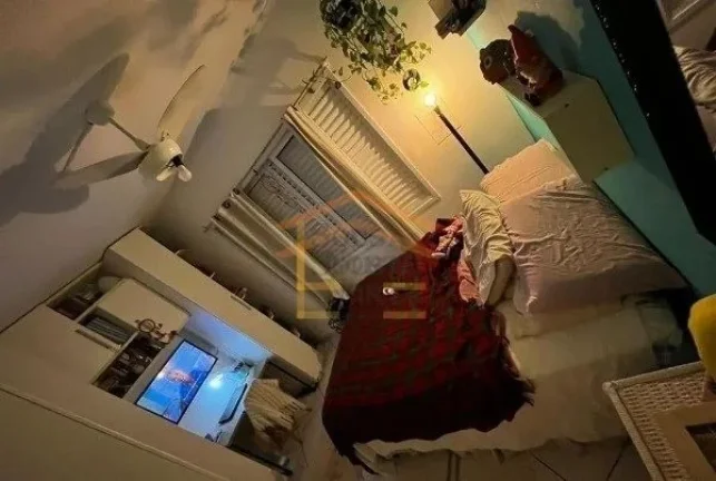 Imagem Sobrado reformado, 4 dormitórios, sendo 3 suítes, lavabo, sala de TV, cozinha planejada, espaço e...