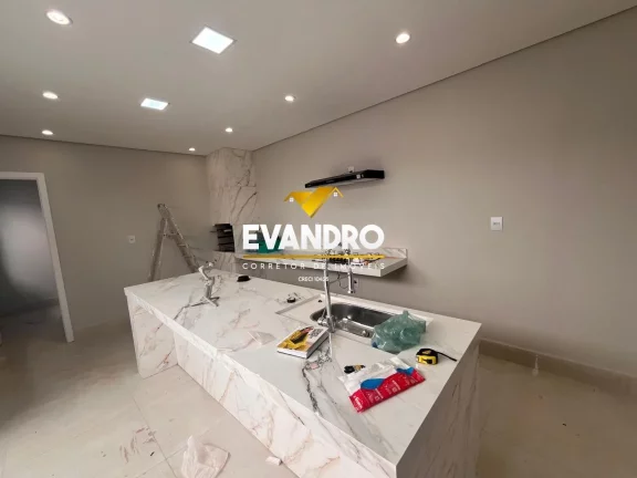 Imagem Casa em Condomínio para Venda em Cuiabá / MT no bairro Jardim Imperial