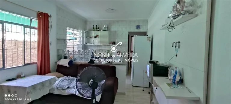 Imagem Casa térrea geminada.
50 metros da Orla.