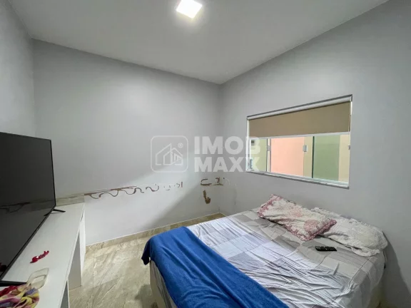 Imagem Casa à venda no Setor Habitacional Contagem, Brasília: 280m², 3 quartos, 1 suíte, 2 banheiros. R$670.000.