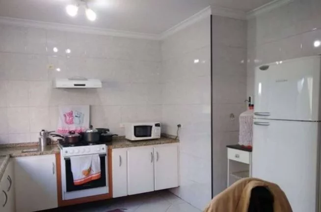 Imagem Sobrado Vila Gilda com 201m² com 3 dormitorios, 4 vagas de Garagens